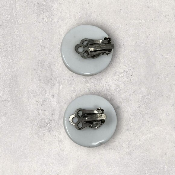 Red White Earrings Round Button Vintage Made in Hong Kong 1960s Retro - Picture 5 of 6